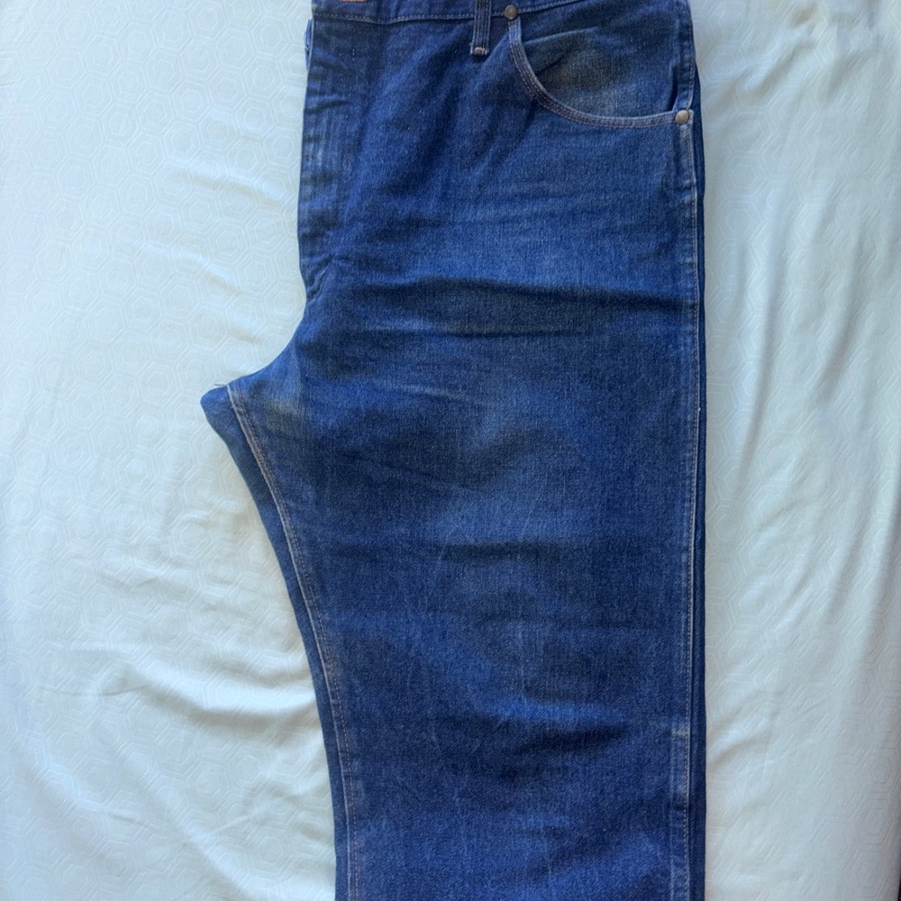 Wrangler Blue Relaxed Fit Jeans